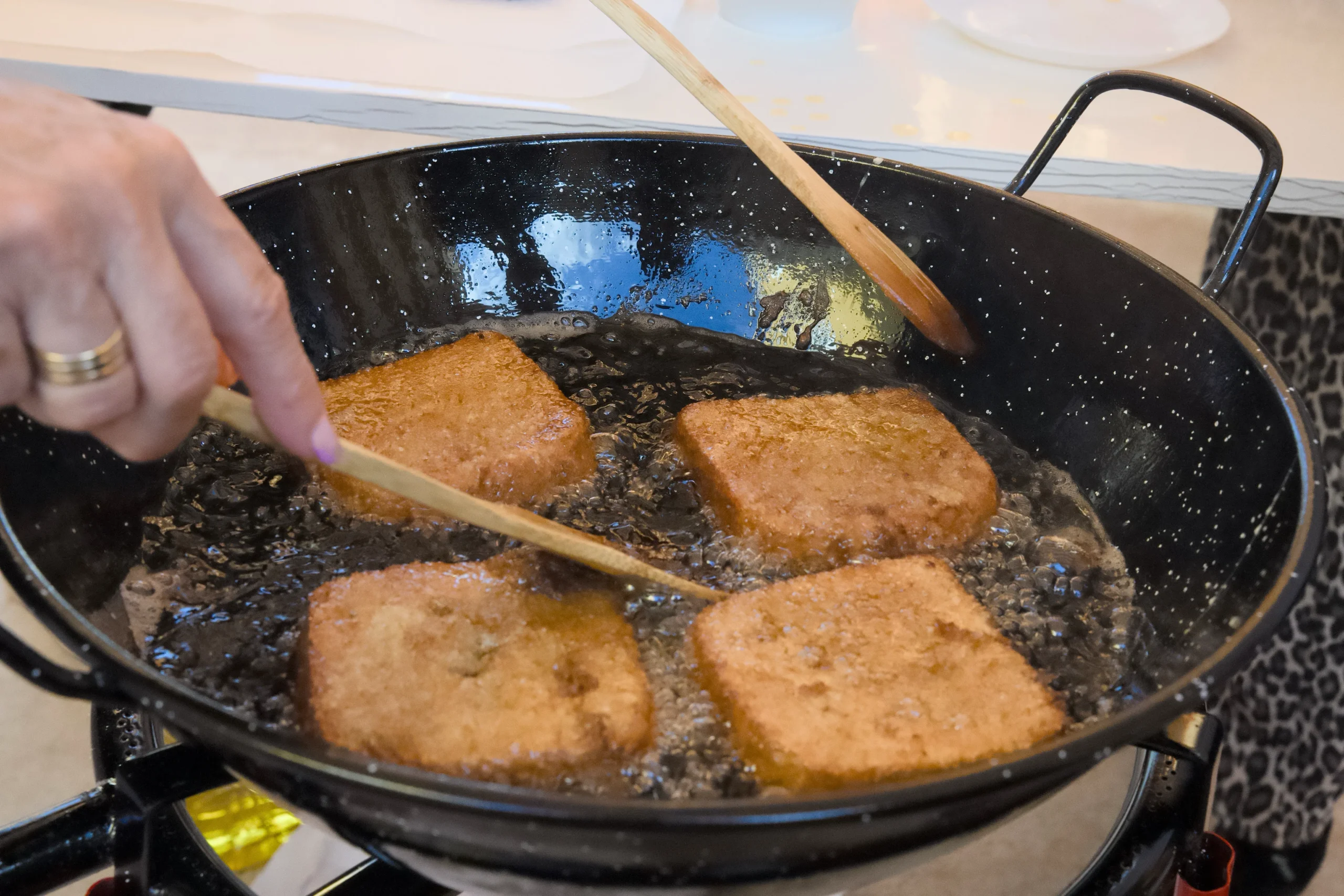 Torrijas Artesanas Cuadradas Tradicionakes -- Horno Nueva Florida